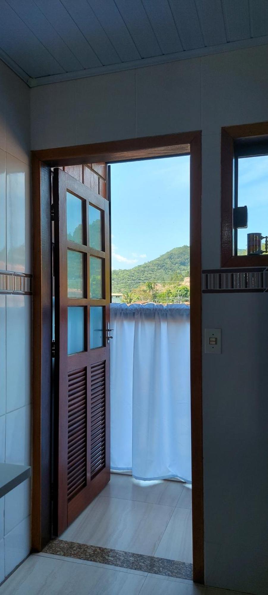 Апартаменты Chale Borasol Martim De Sa Piscina 600Mts Da Praia Карагуататуба Экстерьер фото